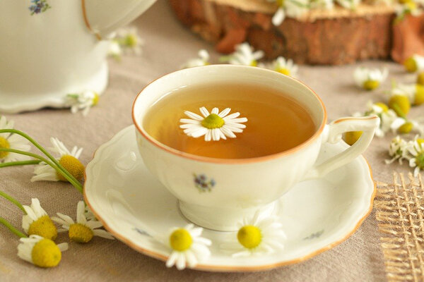 Anne Sütünü Destekleyen Doğru Besinler: Bitkisel Çaylardan Tahin-Pekmez’e Kapsamlı Rehber