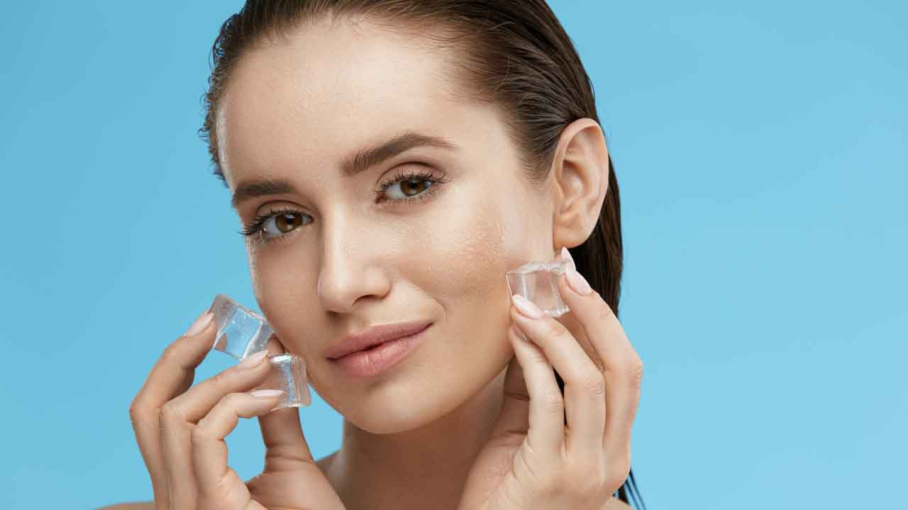 Buz Terapisinin Yüze Uygulanması: Bella Hadid Stilinde Güzellik Sırları ve Dikkat Edilmesi Gerekenler