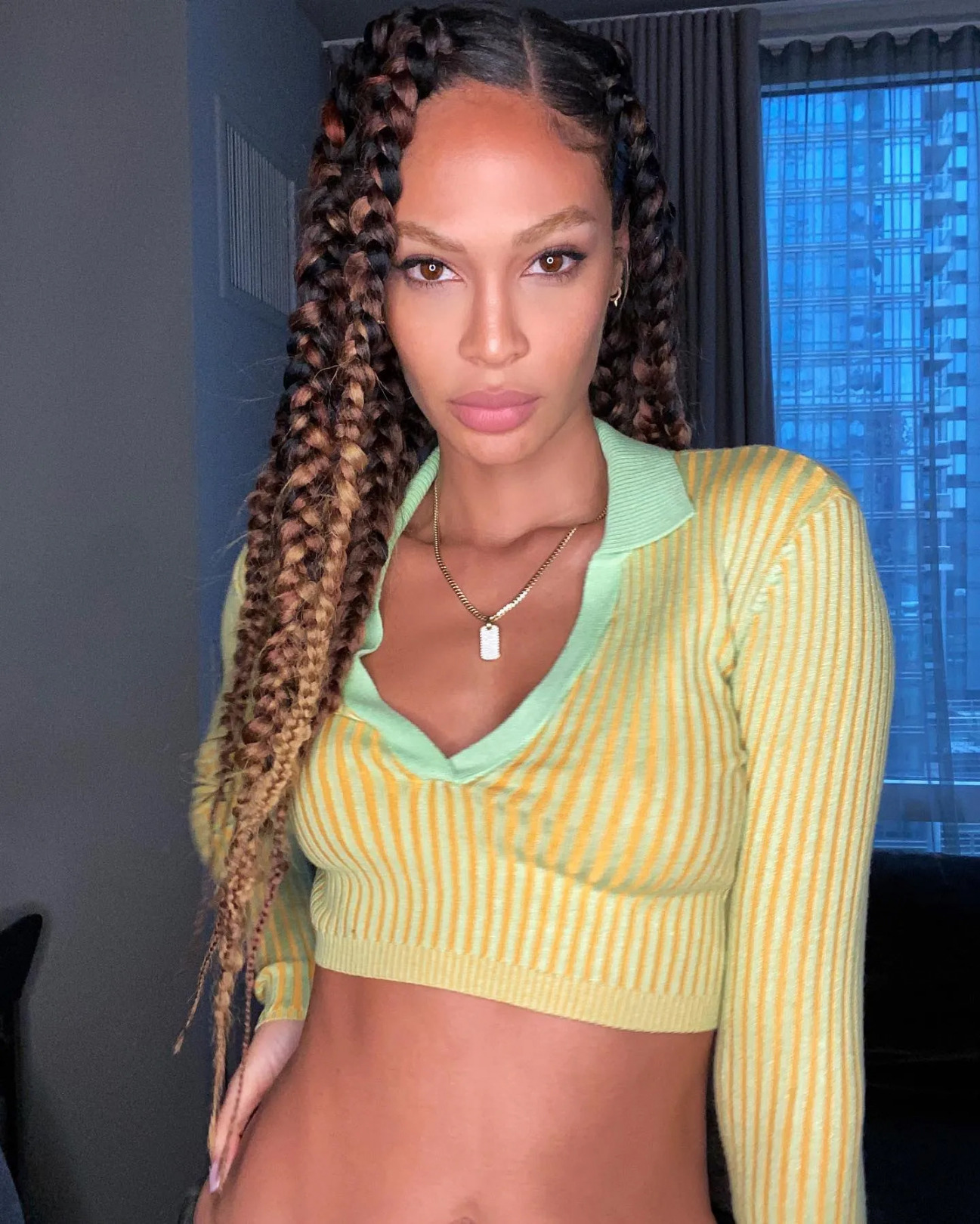 Çeşitli Örgü Modelleriyle Şık ve Rahat Saç Stilleri Rehberi