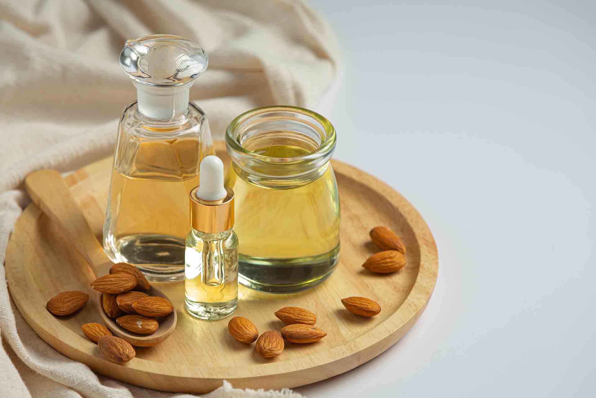 Doğal Ellere Nefes: Evde Kolay Uygulanan Elm Maskeleri Rehberi