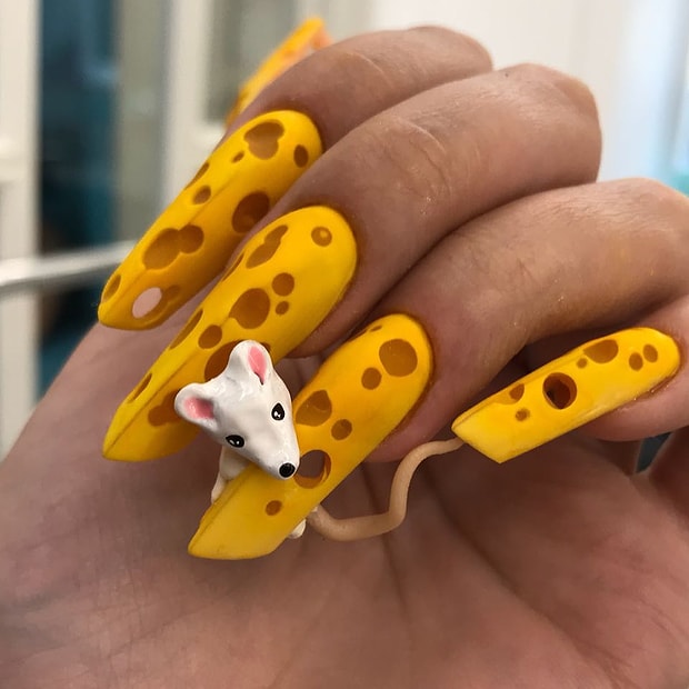 Göz Alıcı eller: En İkonik ve Sıradışı Tırnak Tasarımları