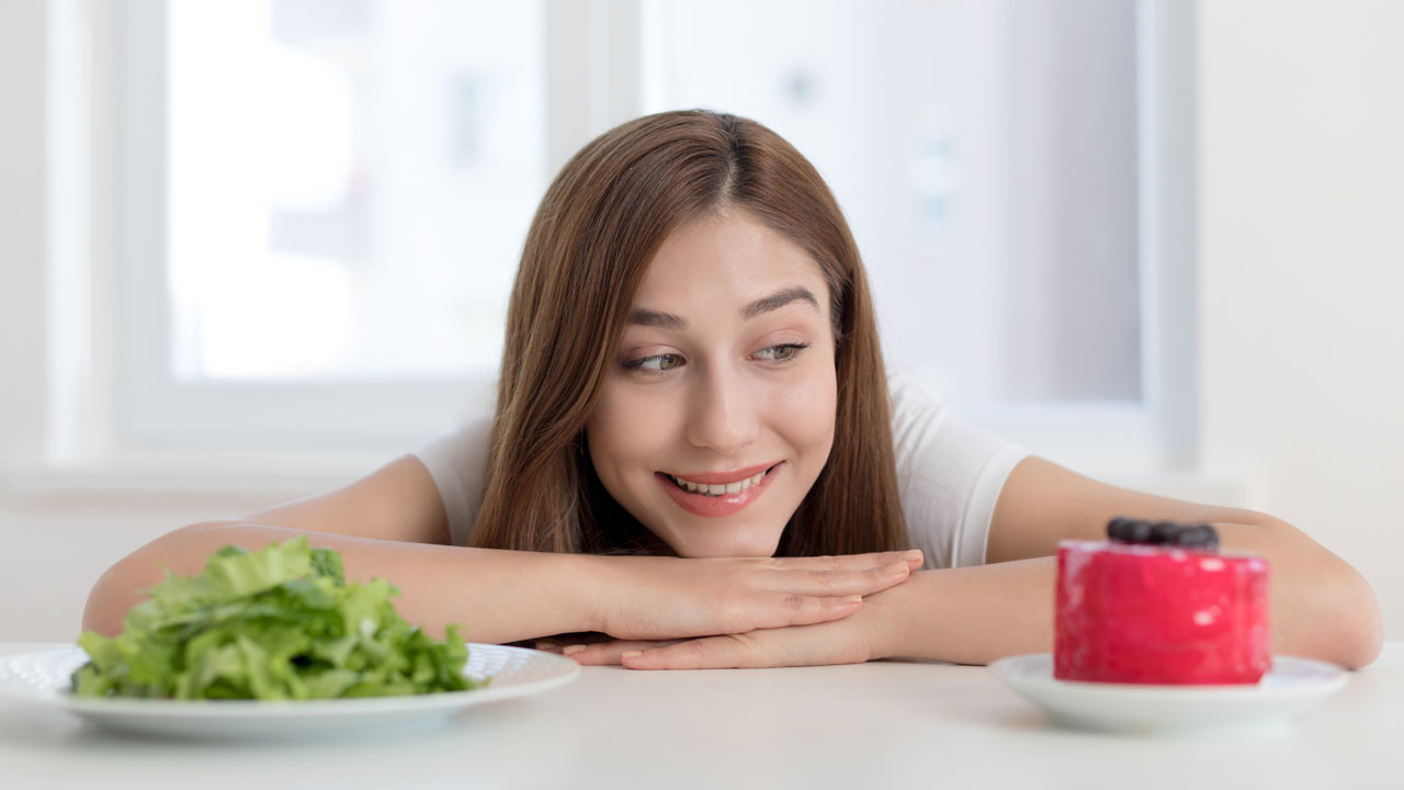 Mindful Yeme: Farkındalıkla Beslenmeye Doğru Adımlar