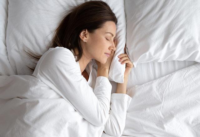 Siyah Noktalarla Mücadelede Doğal ve Etkili Bakımsel Rehber