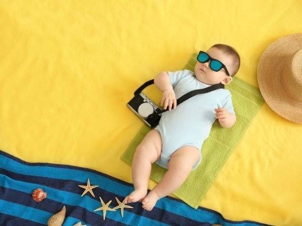 Bebeklerde Güneş Gözlüğü: Göz Sağlığını Koruyan Doğru Seçim Rehberi